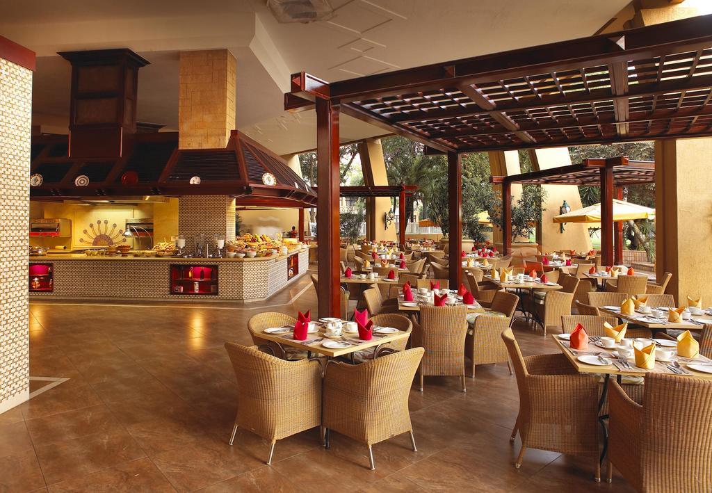 Soho Hotel & Casino At Sun City Eksteriør bilde